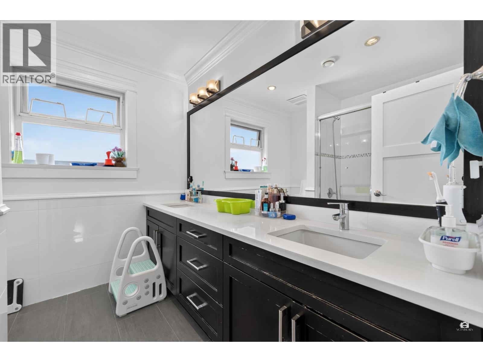 3873 Pine Street Property Photo 21