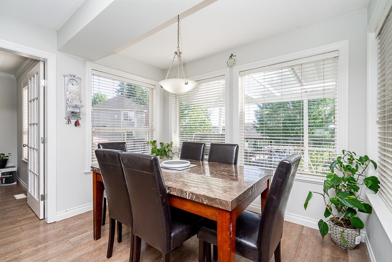 3659 Greendale Court Property Photo 10