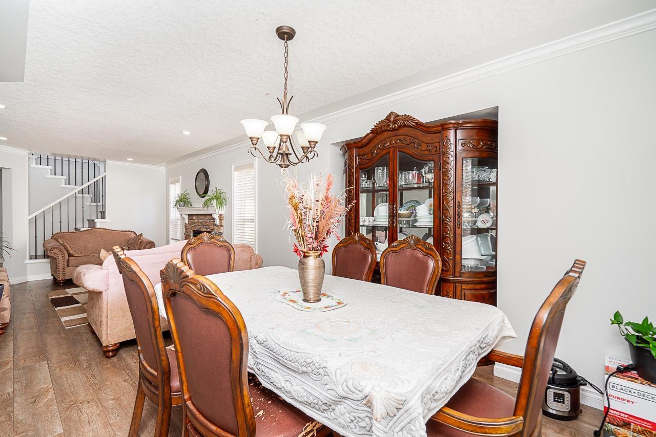 3659 Greendale Court Property Photo 13