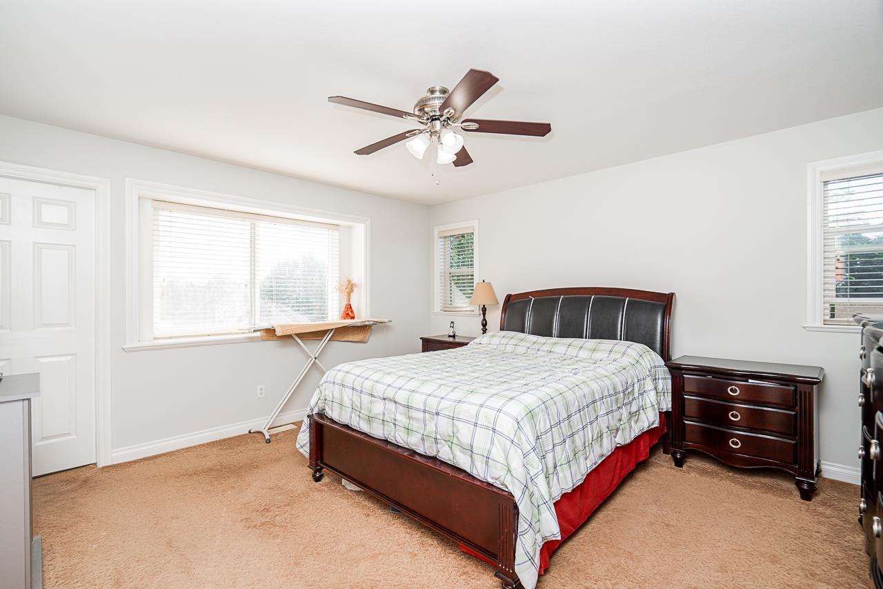 3659 Greendale Court Property Photo 18