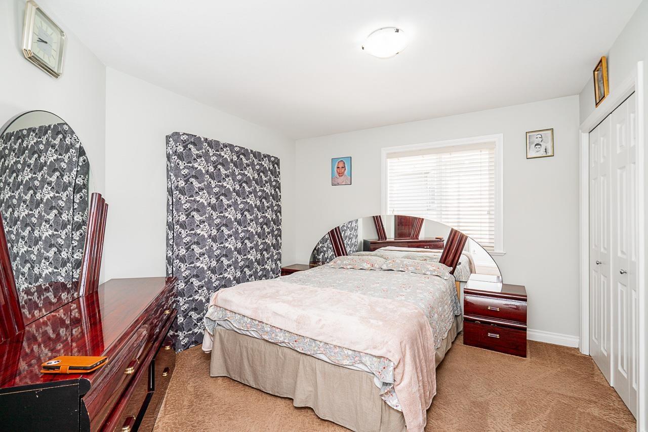 3659 Greendale Court Property Photo 24