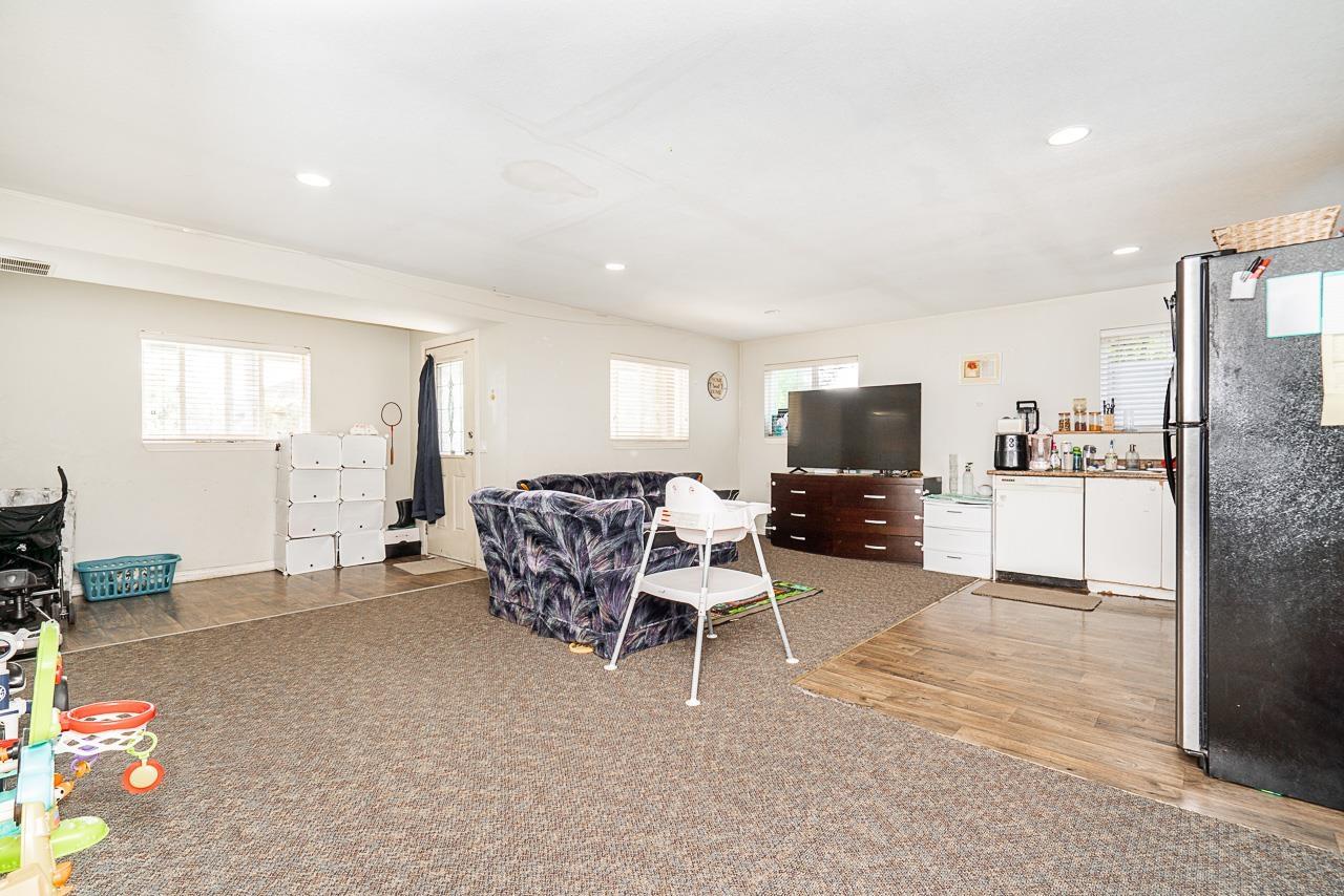 3659 Greendale Court Property Photo 28