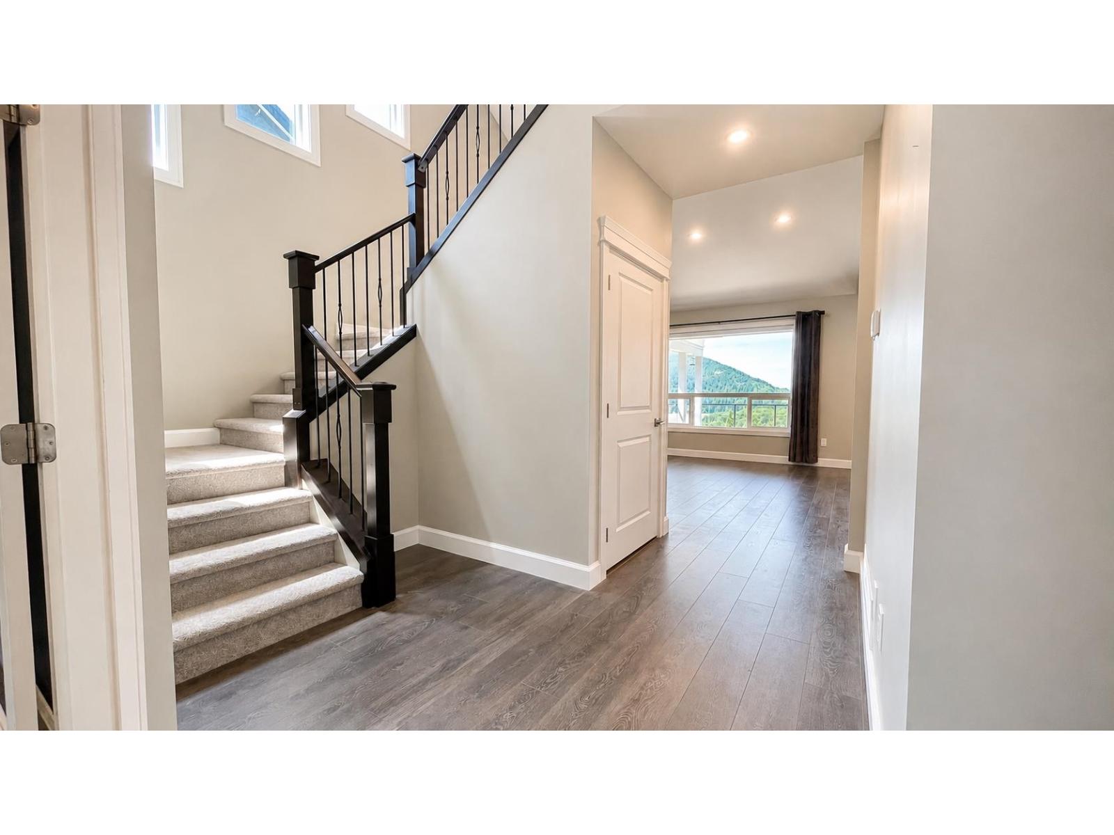 1445 Stromdahl Place Property Photo 11