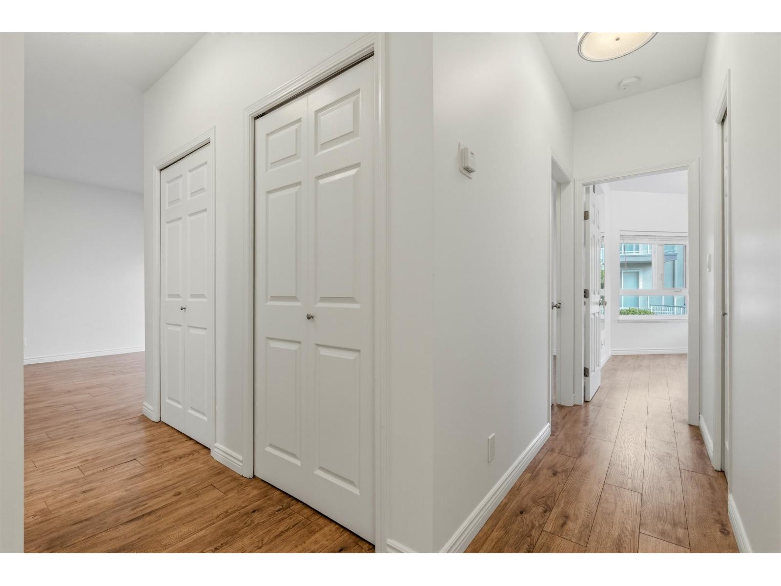 203 8142 120a Street Property Photo 18