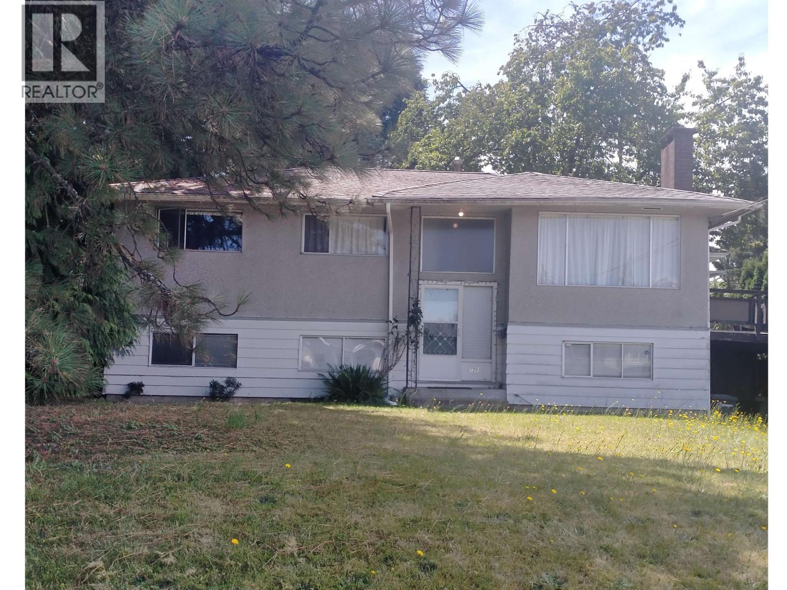 7289 4th Street Property Photo 1