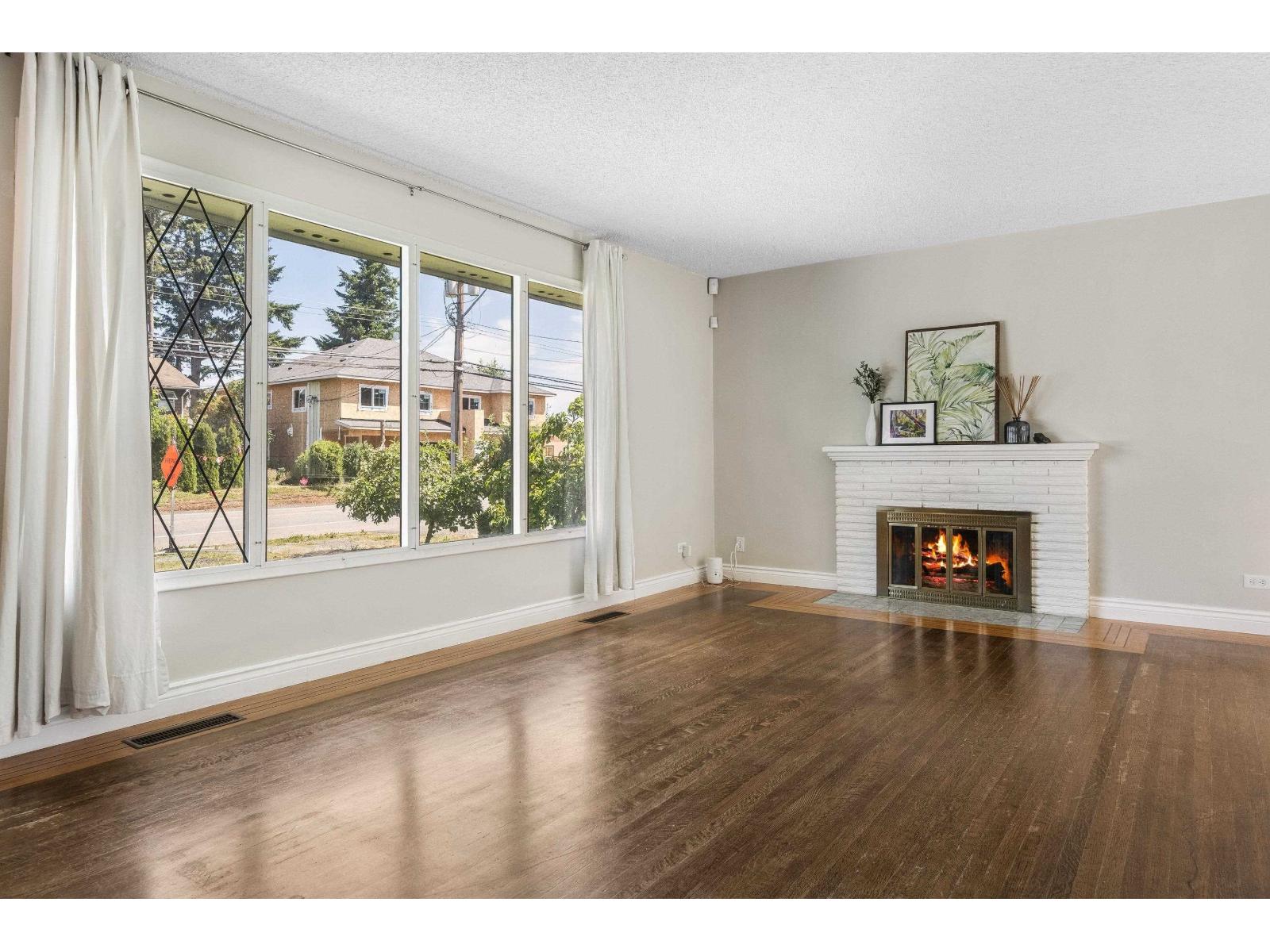 45210 Watson Road Property Photo 11
