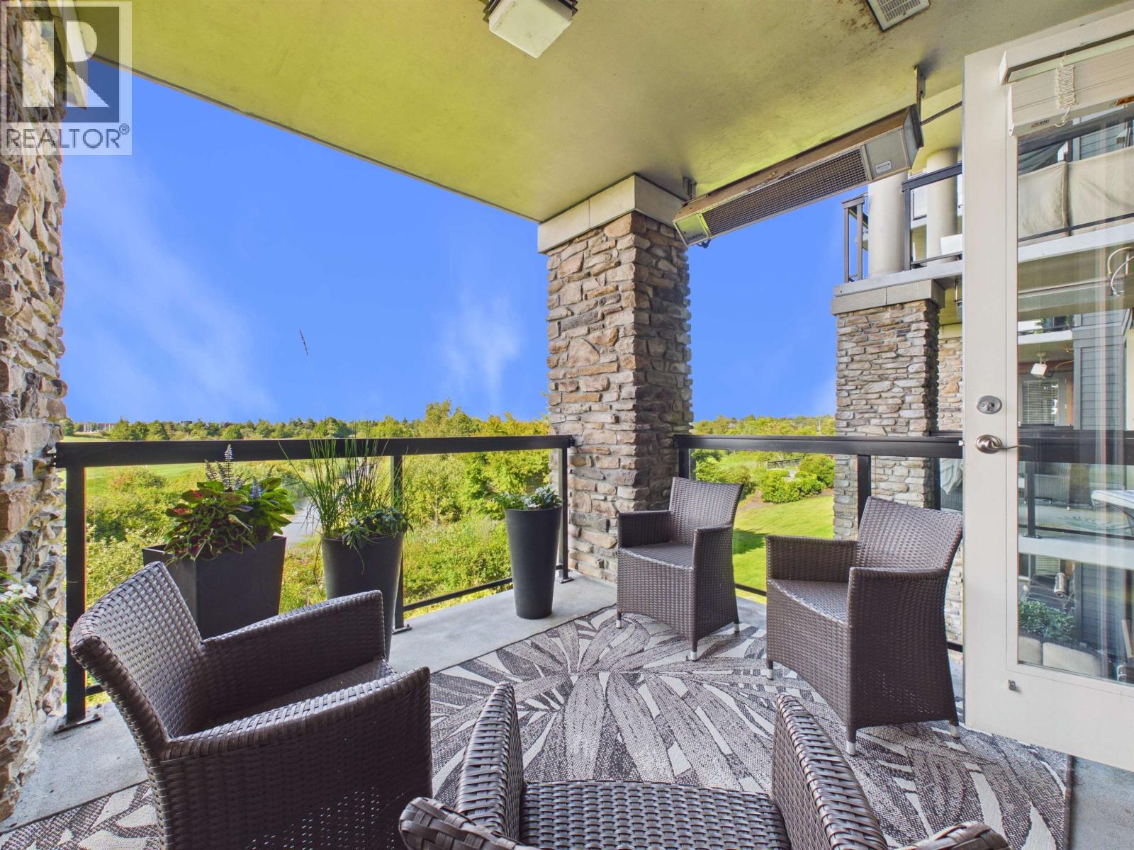 210 5055 Springs Boulevard Property Photo 15