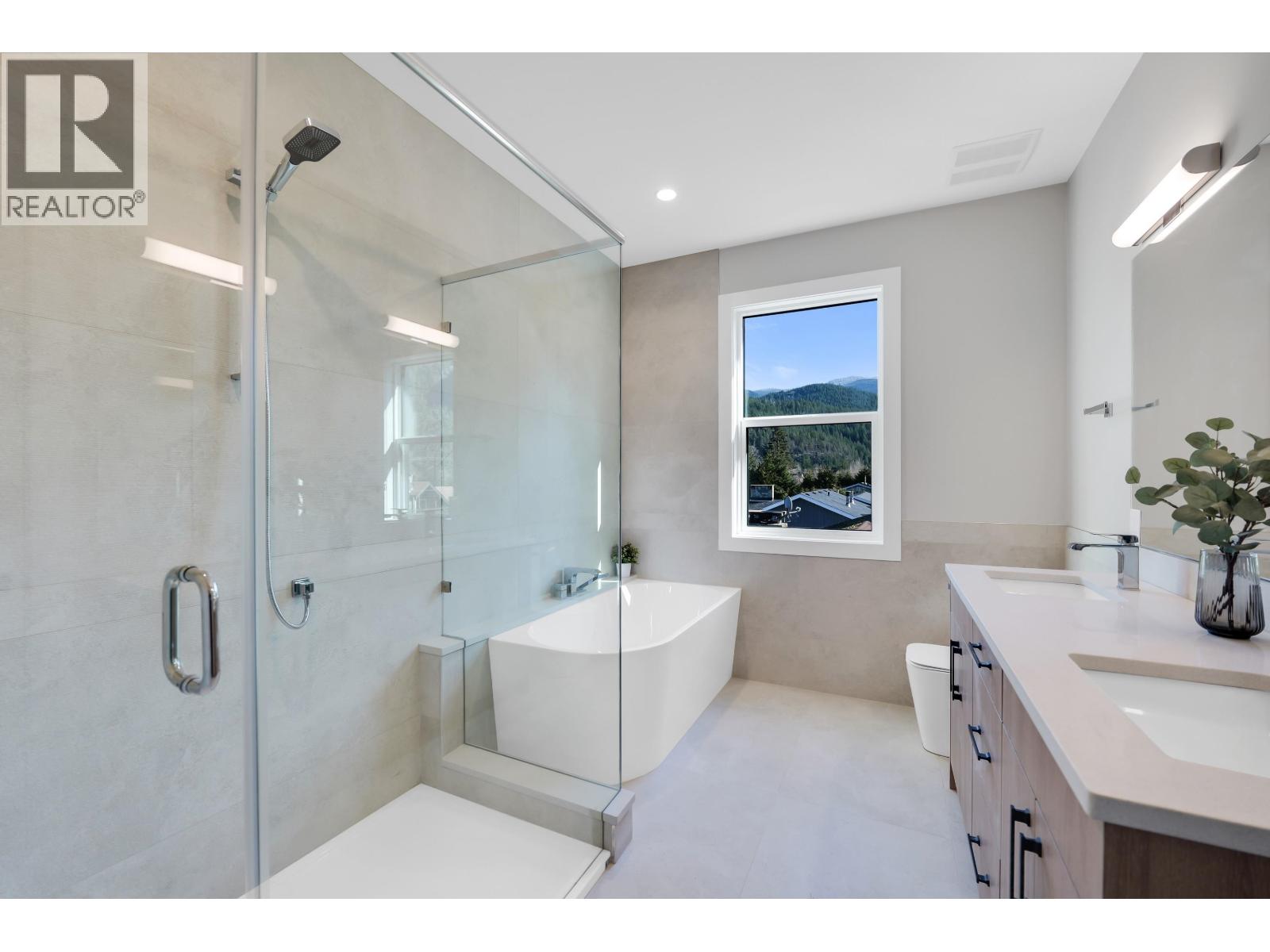 1352 Judd Road Property Photo 18