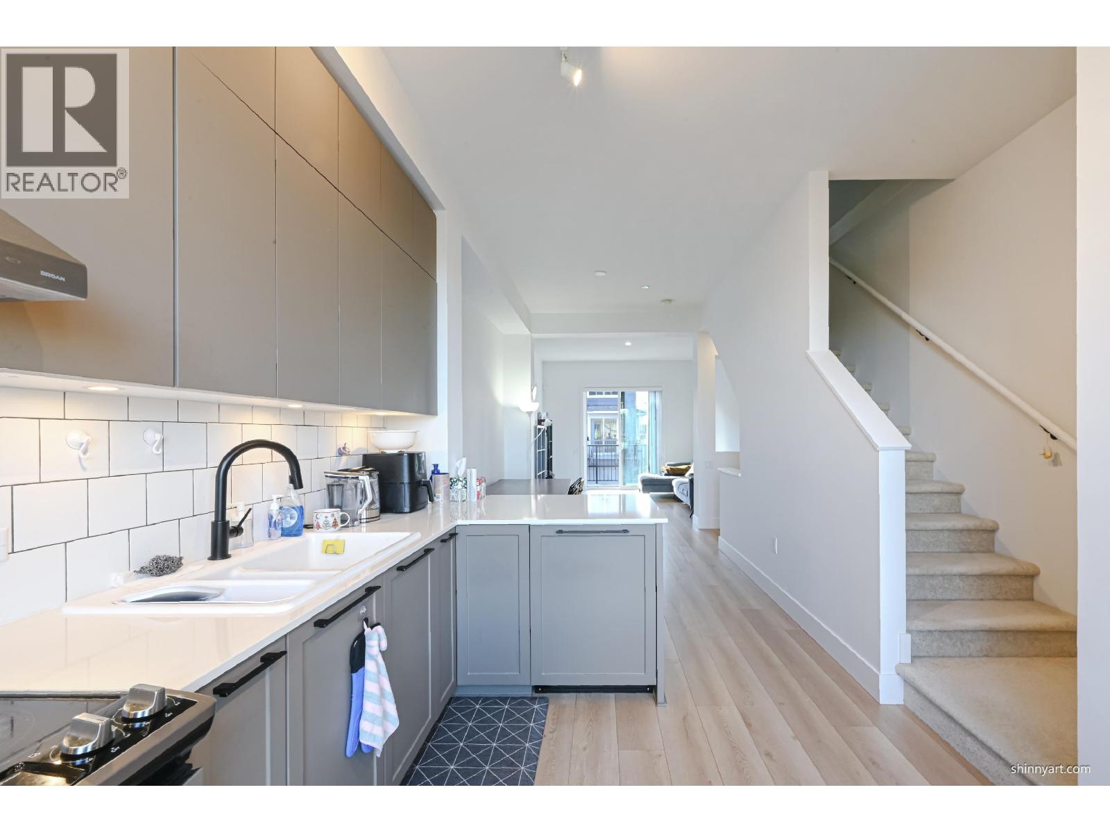 36 4726 Orca Way Property Photo 14