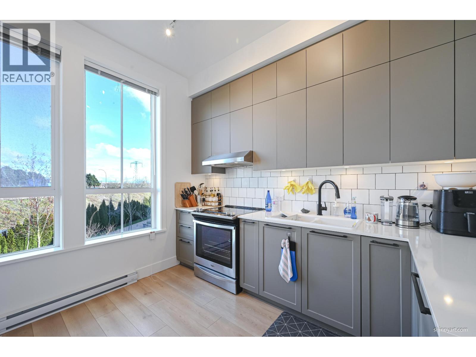 36 4726 Orca Way Property Photo 20