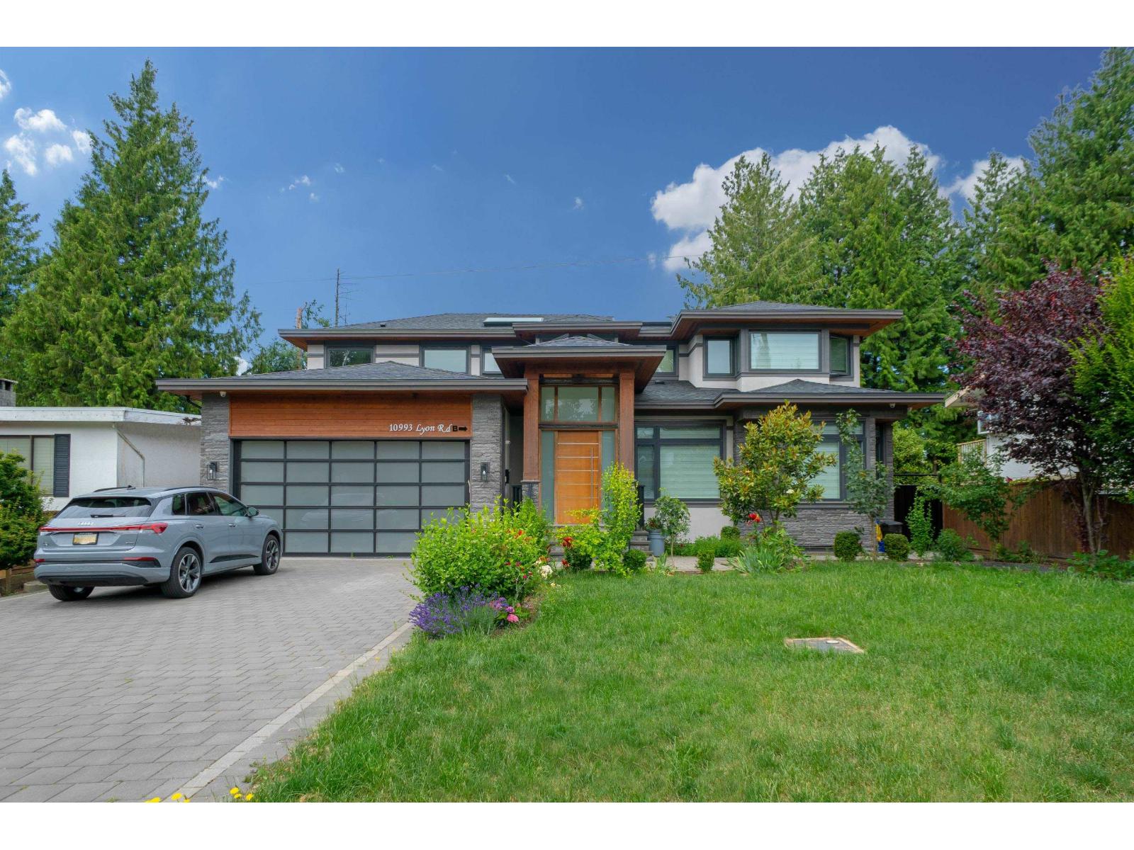 Main 10993 LYON ROAD