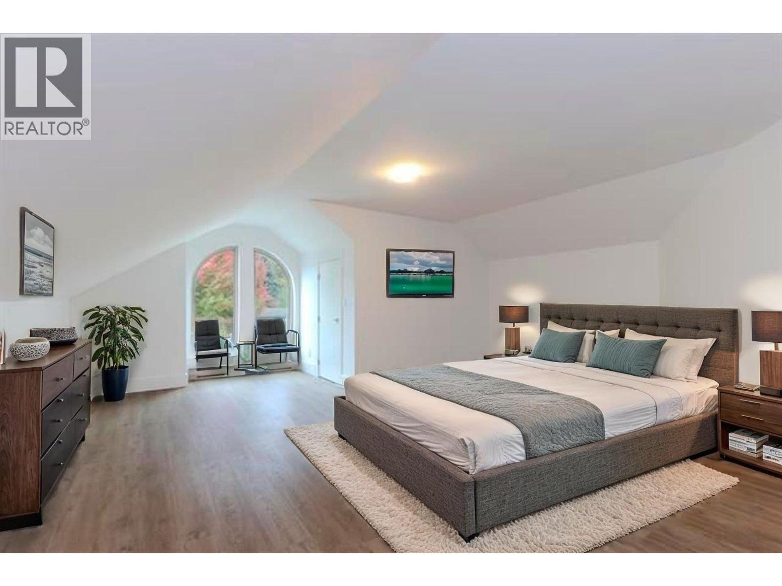 41281 Meadow Avenue Property Photo 10
