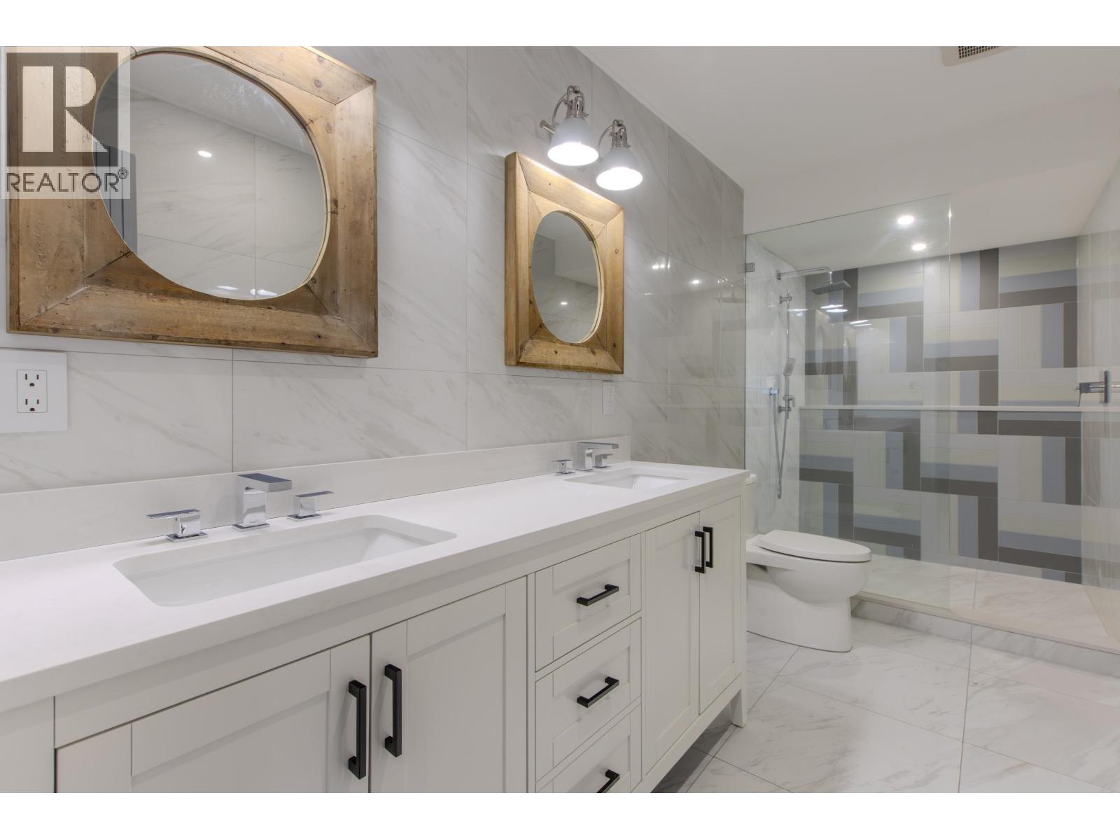41281 Meadow Avenue Property Photo 12