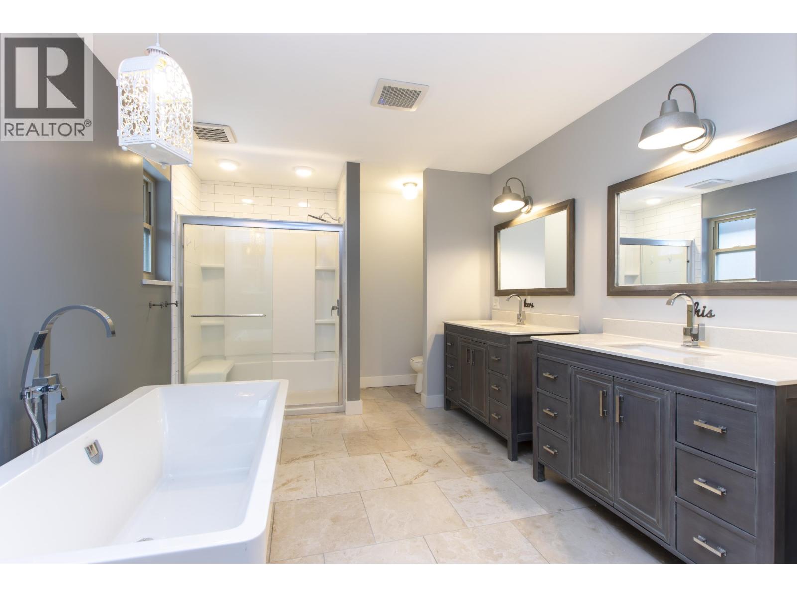 41281 Meadow Avenue Property Photo 13