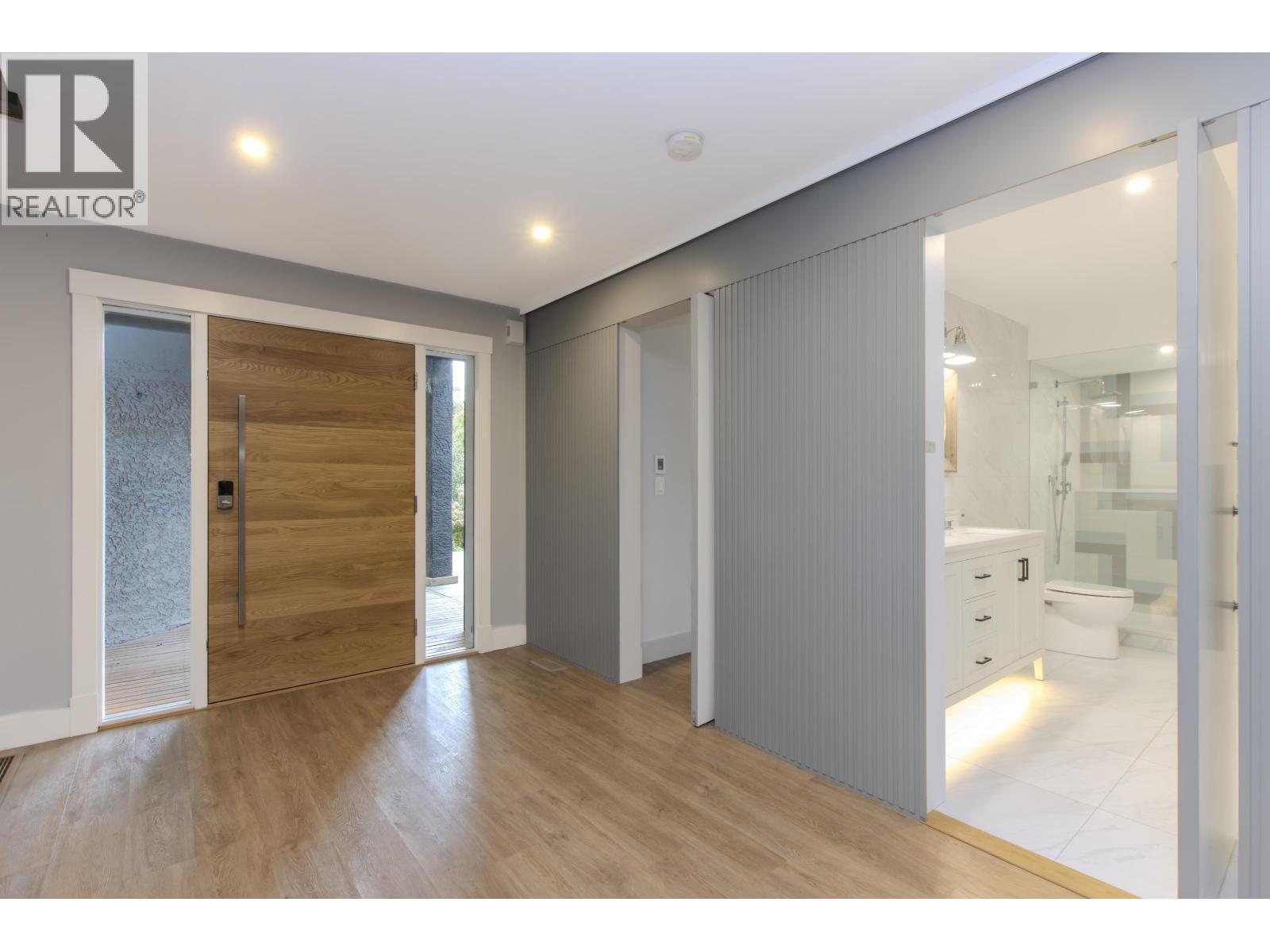 41281 Meadow Avenue Property Photo 15
