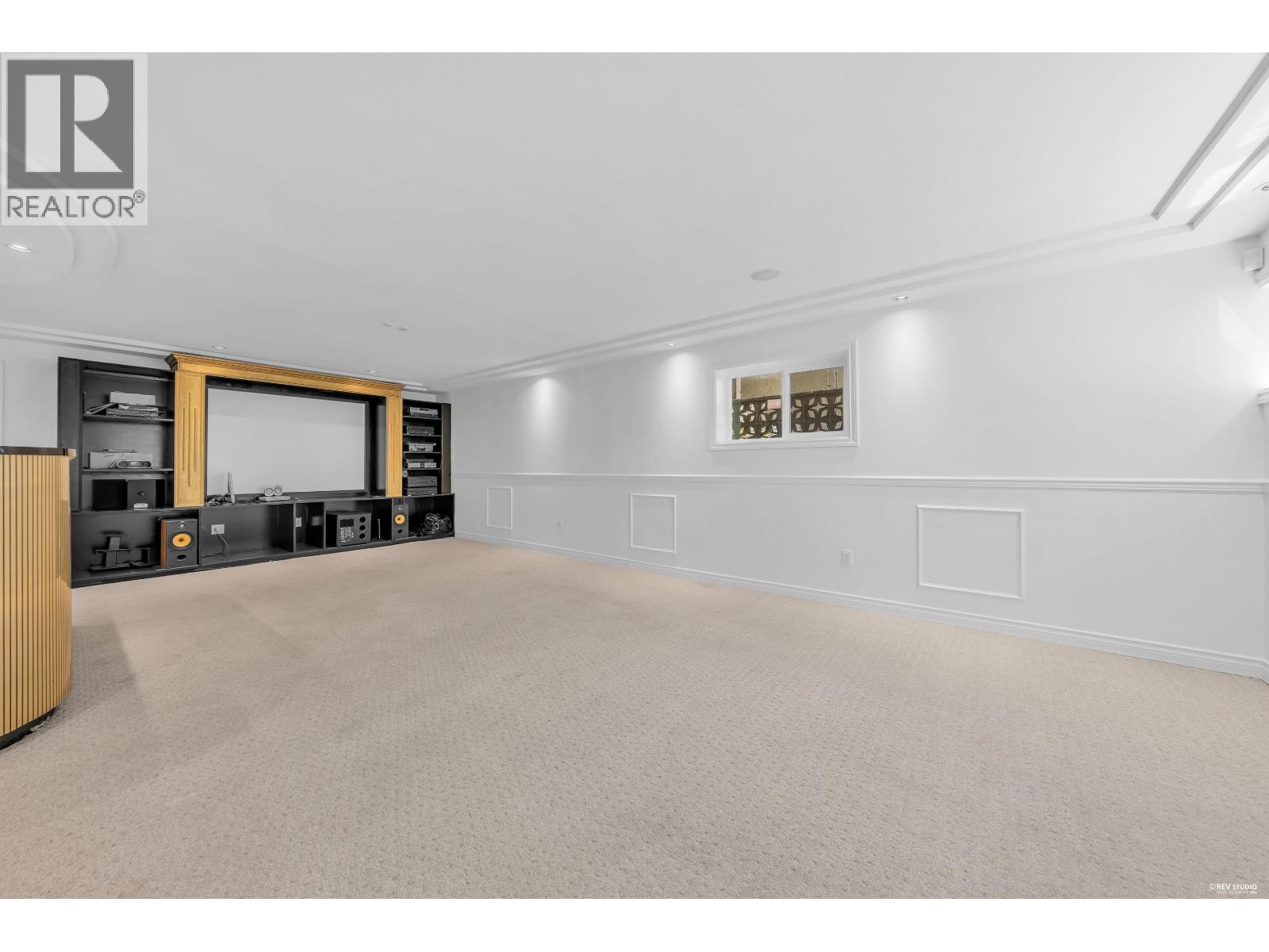 6091 Selma Avenue Property Photo 26