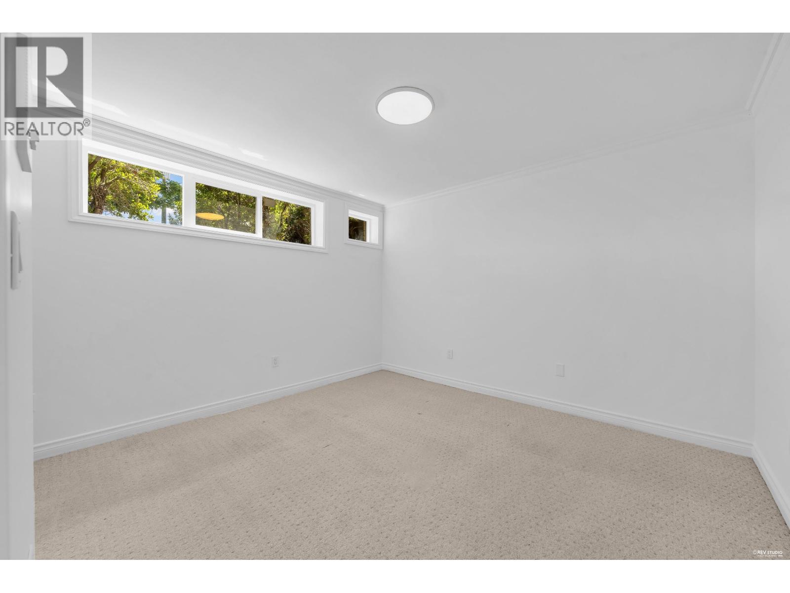 6091 Selma Avenue Property Photo 30