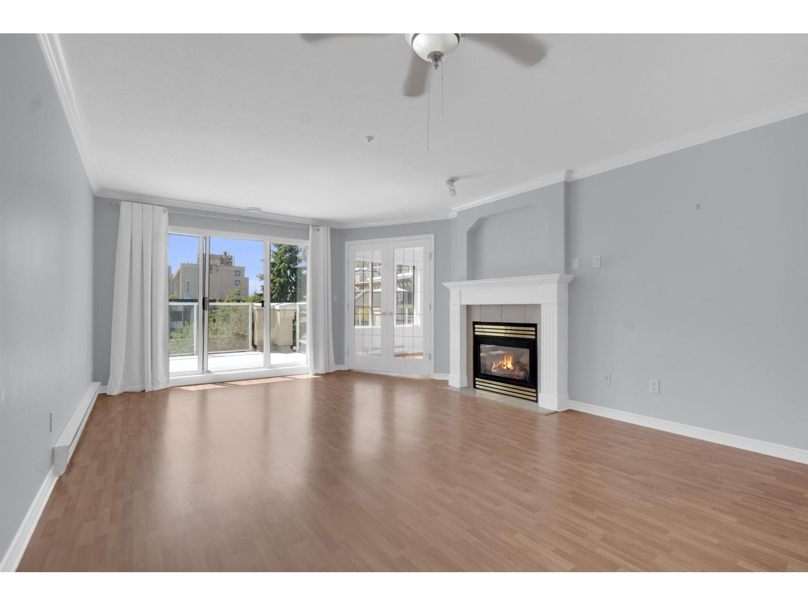315 20448 Park Avenue Property Photo 4