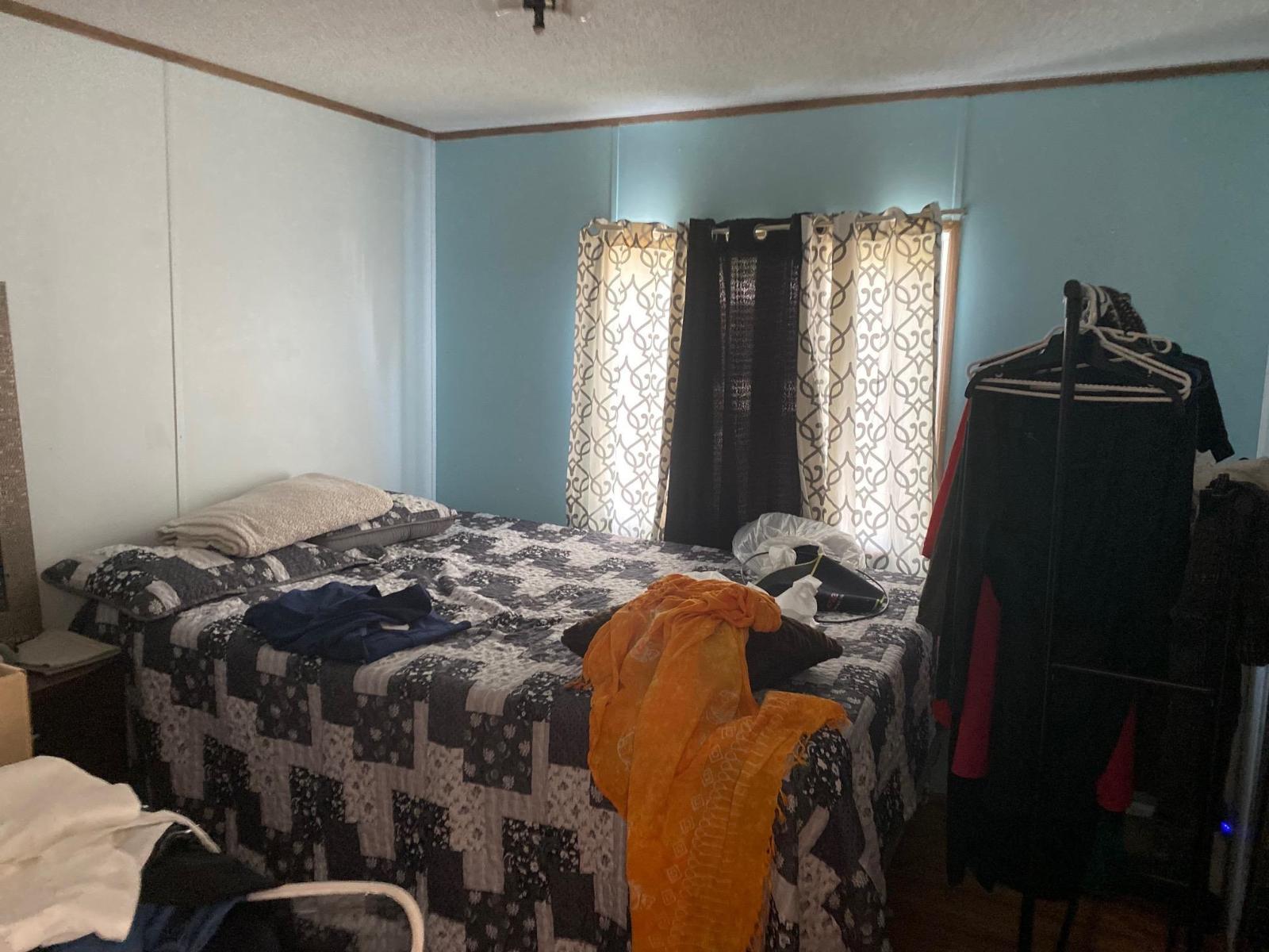 77 8254 134 Street Property Photo 9