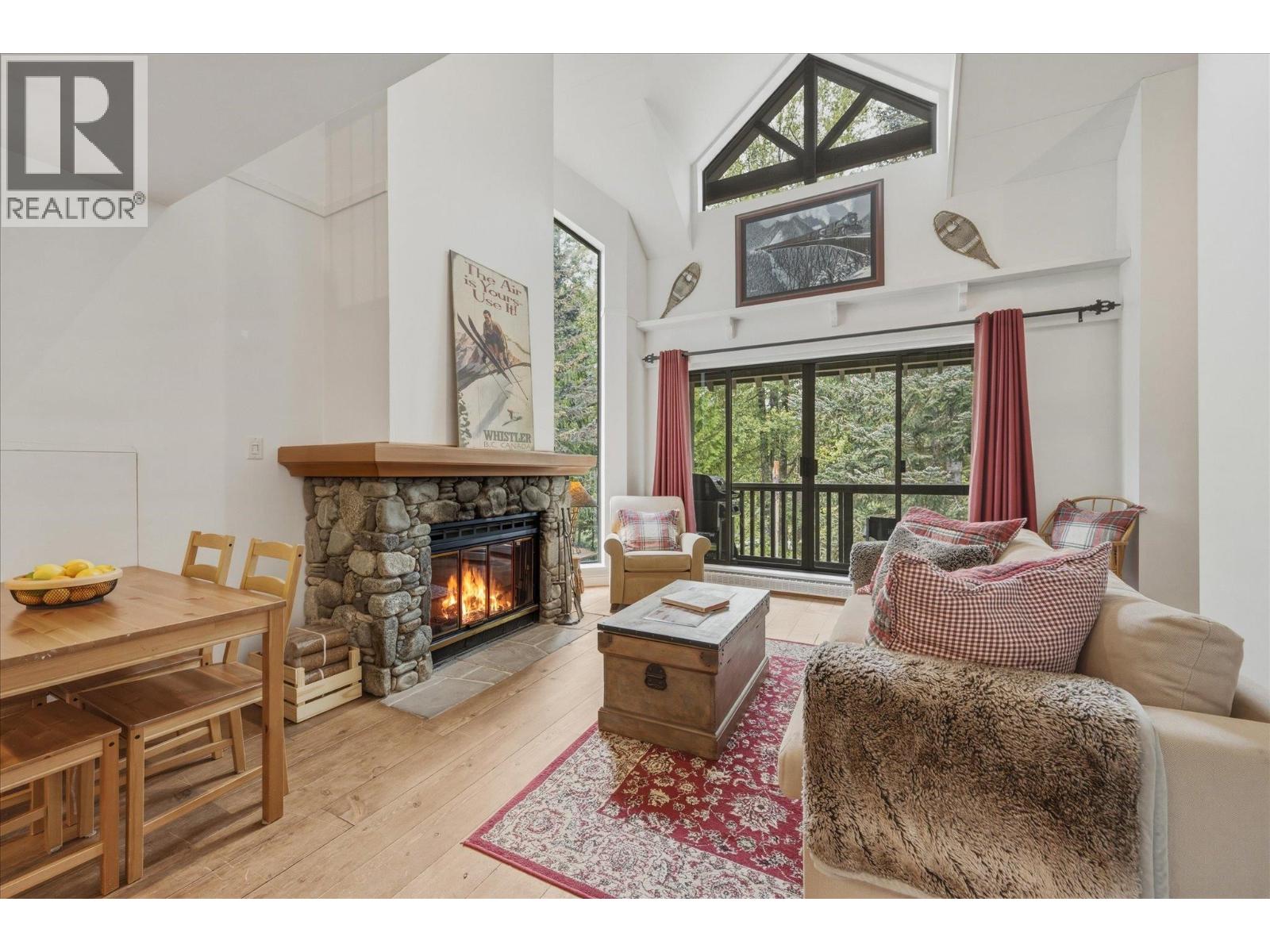 16 4510 Blackcomb Way Property Photo 4