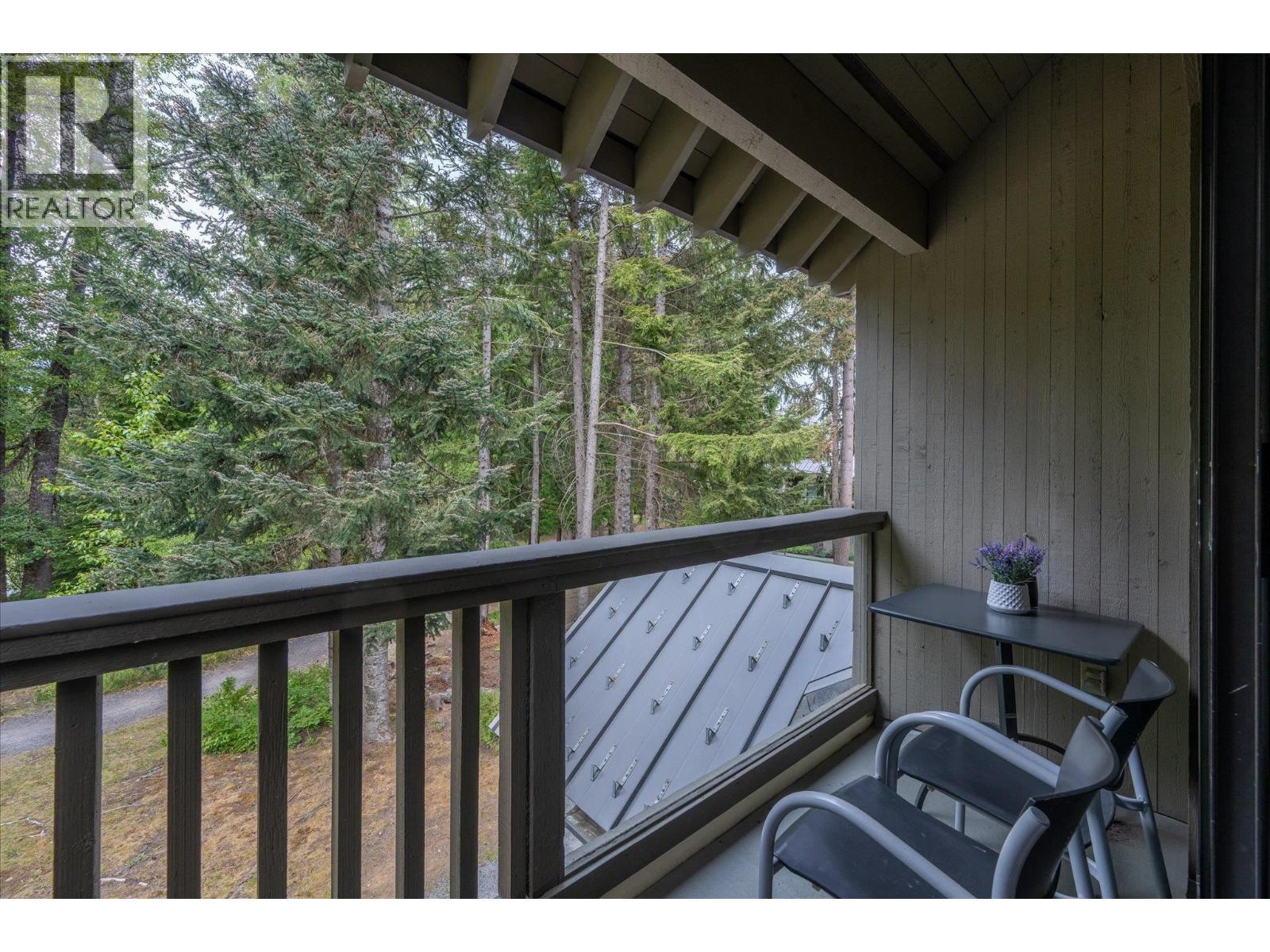 16 4510 Blackcomb Way Property Photo 7