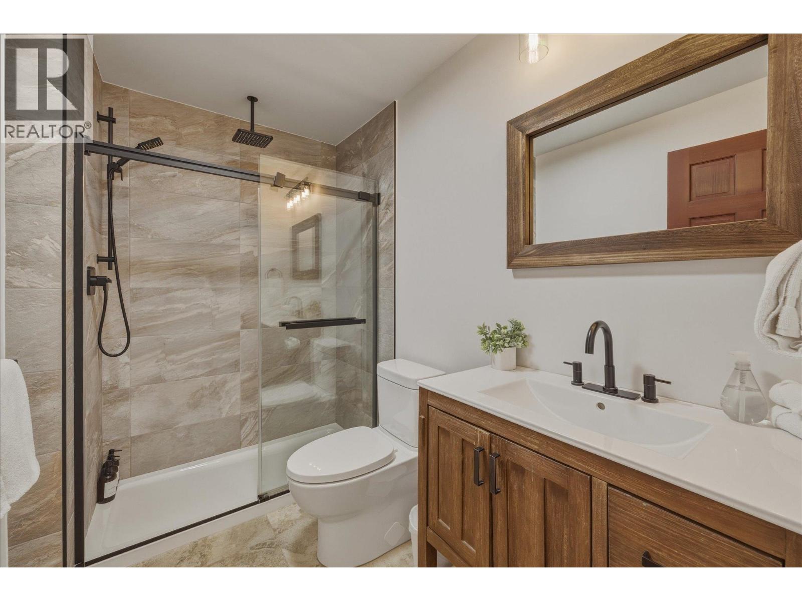 16 4510 Blackcomb Way Property Photo 13