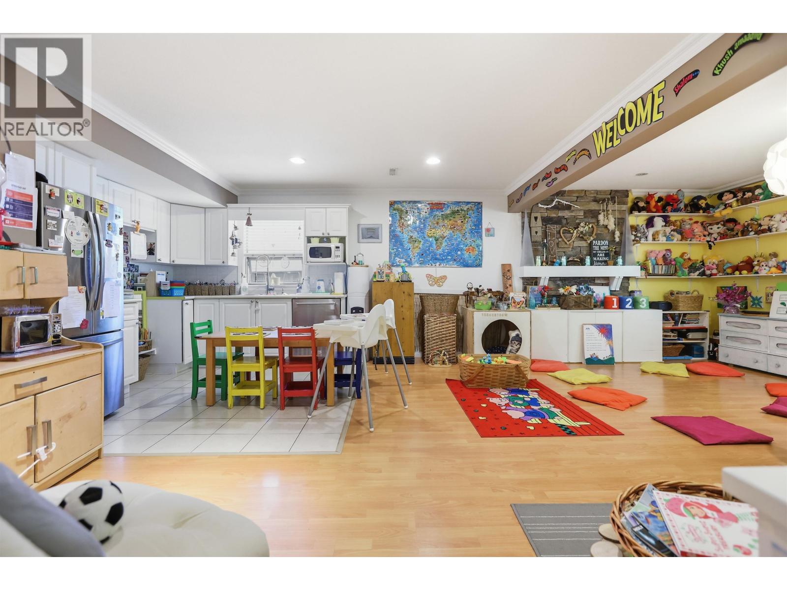 23711 106 Avenue Property Photo 11