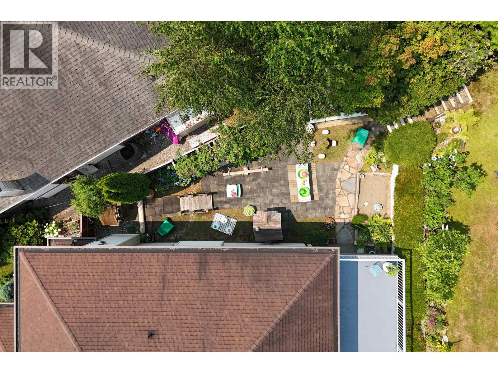 23711 106 Avenue Property Photo 29