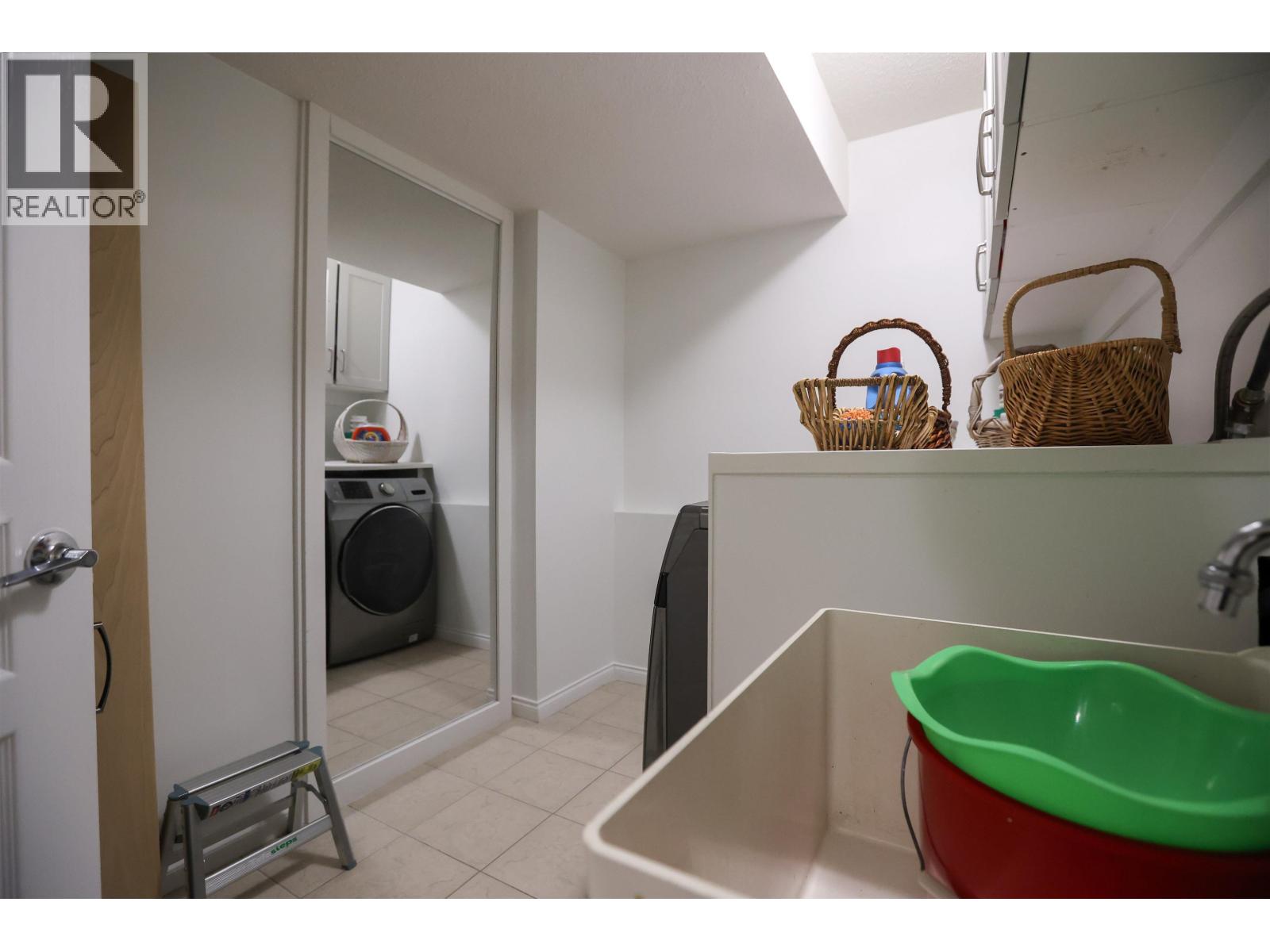 23711 106 Avenue Property Photo 40