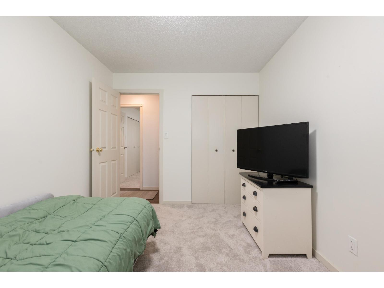 26481 30a Avenue Property Photo 12