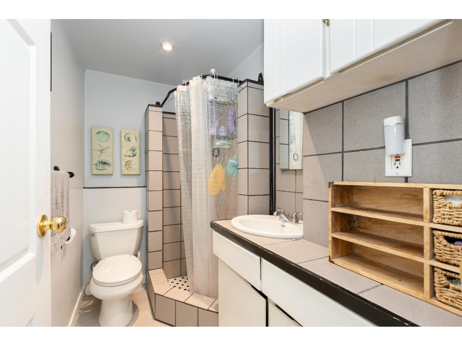 26481 30a Avenue Property Photo 23