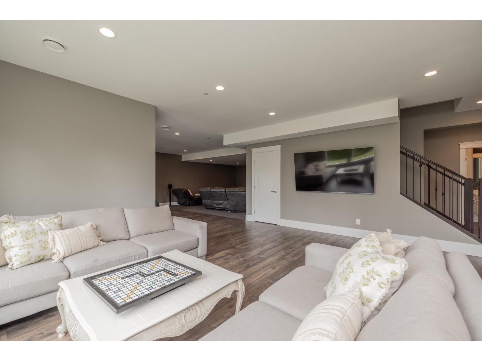7 24455 61 Avenue Property Photo 25
