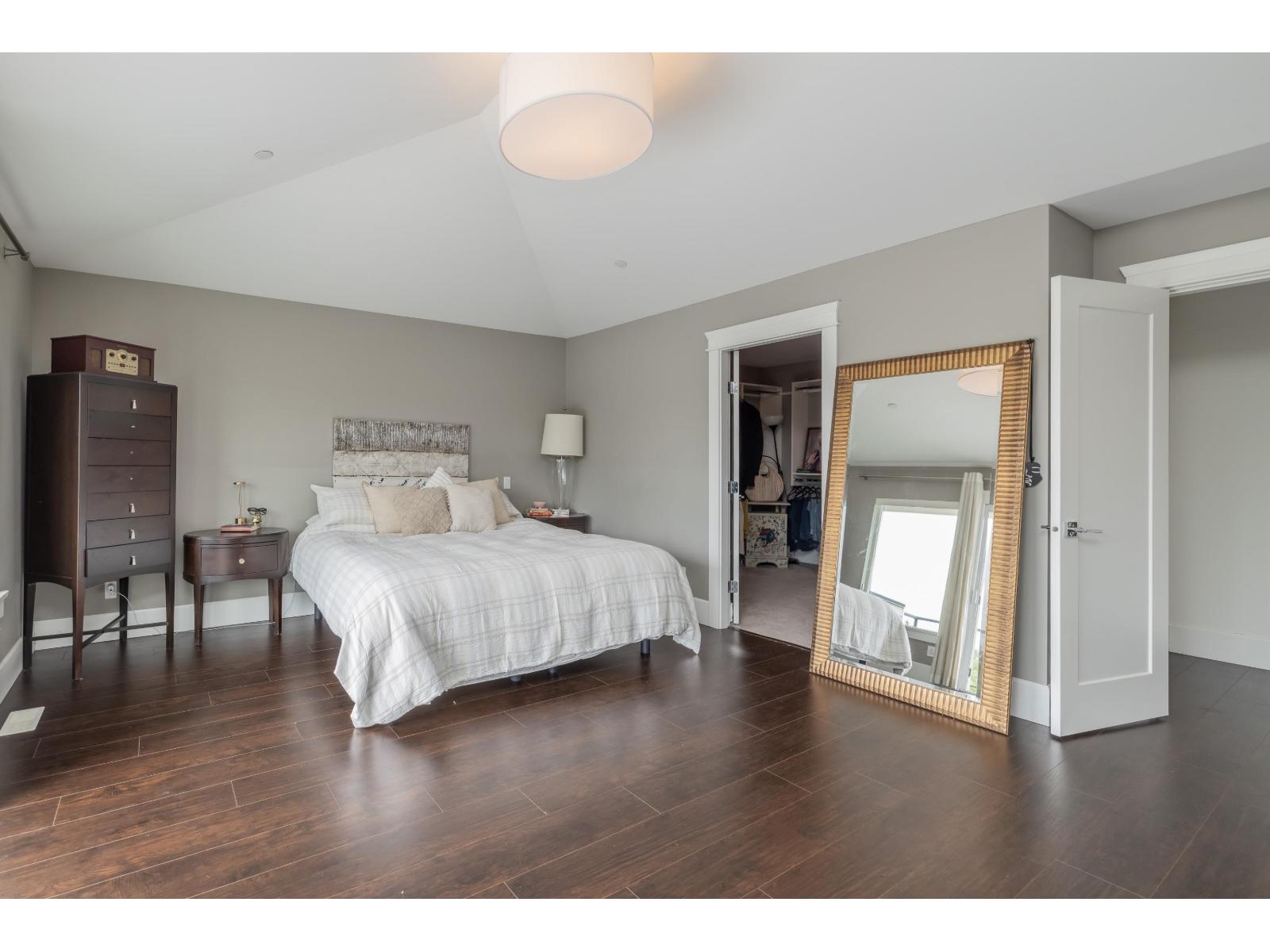 7 24455 61 Avenue Property Photo 32