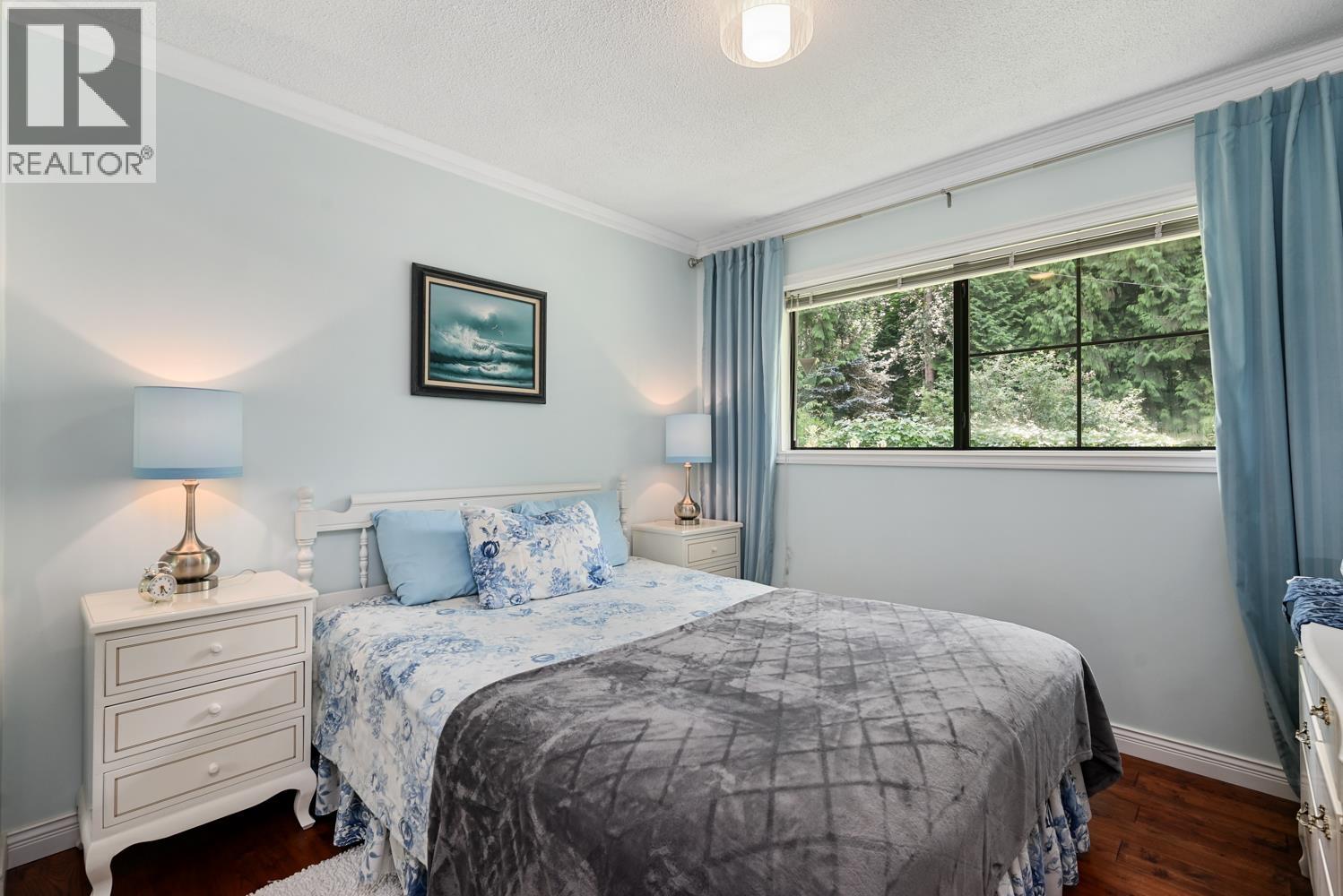 24089 Lougheed Highway Property Photo 25