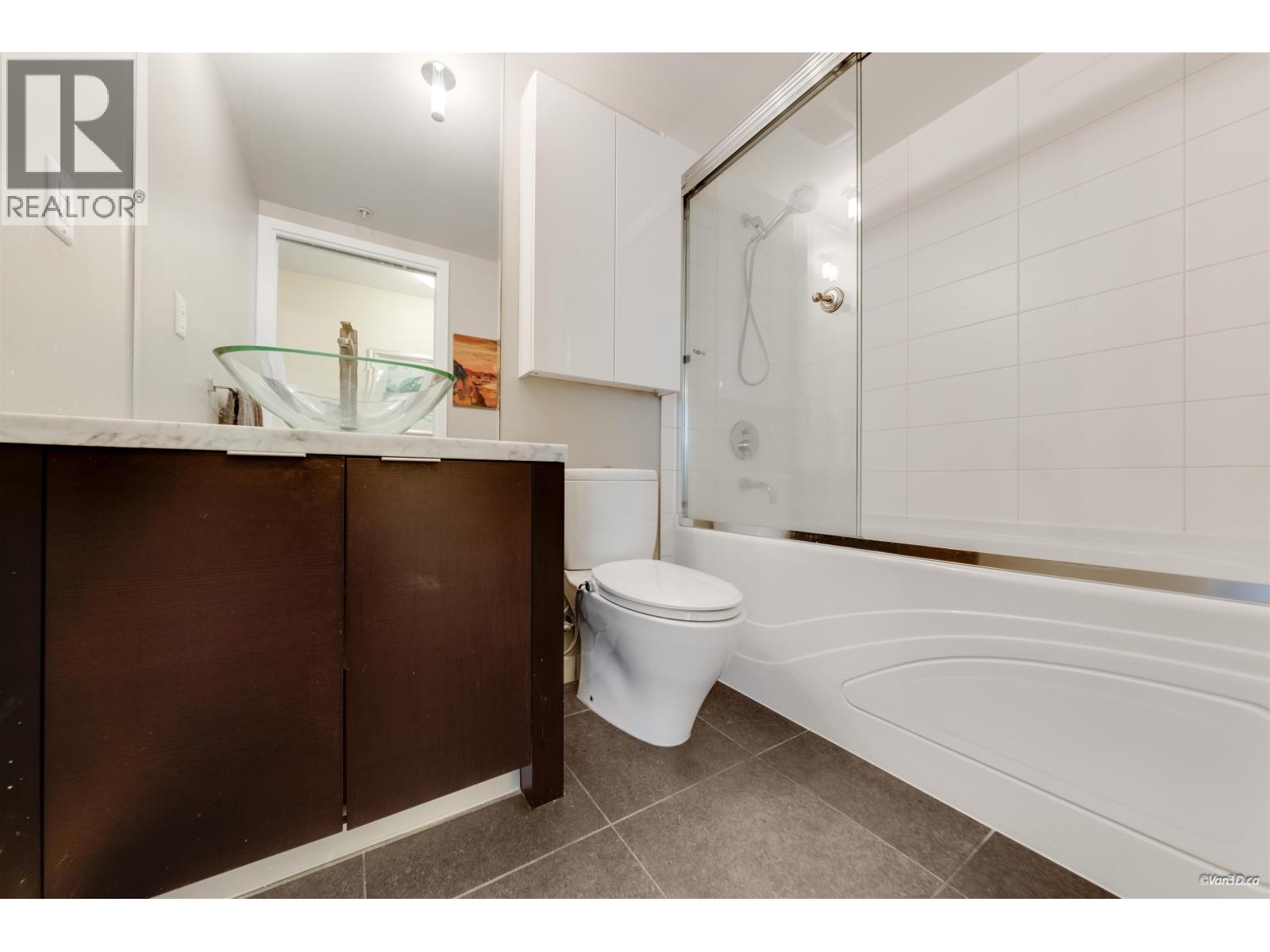 2705 918 Cooperage Way Property Photo 21