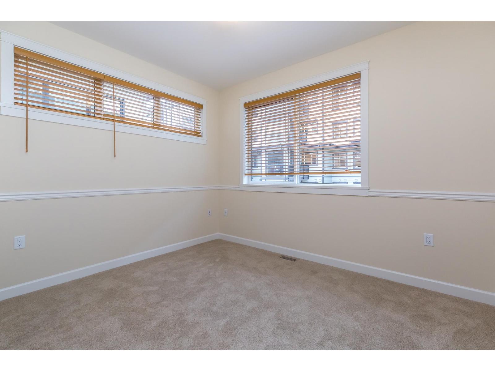 5 8567 204 Street Property Photo 27