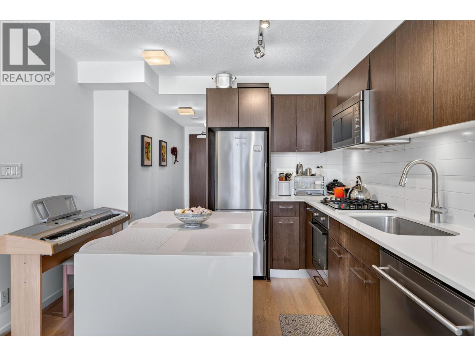 1305 7733 Firbridge Way Property Photo 15