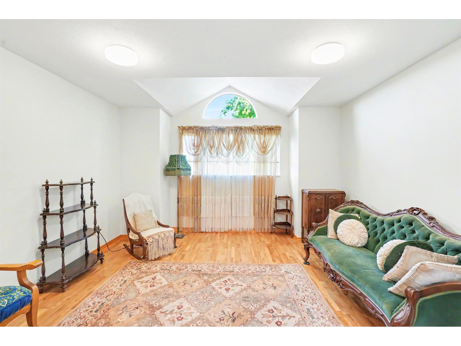 15578 112a Avenue Property Photo 28