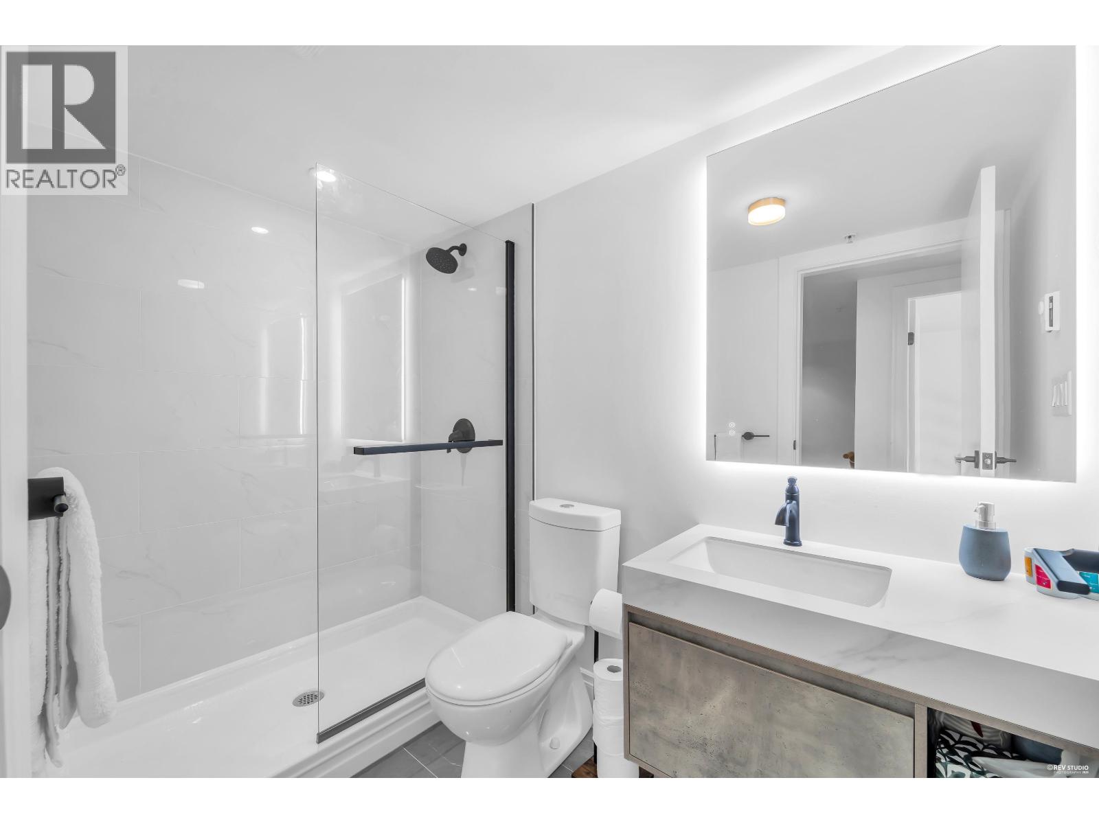 109 7080 No. 3 Road Property Photo 16