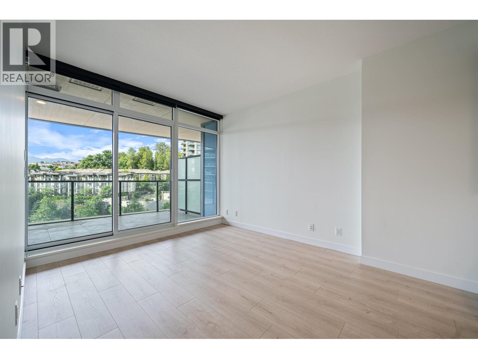 505 4890 Lougheed Highway Property Photo 6