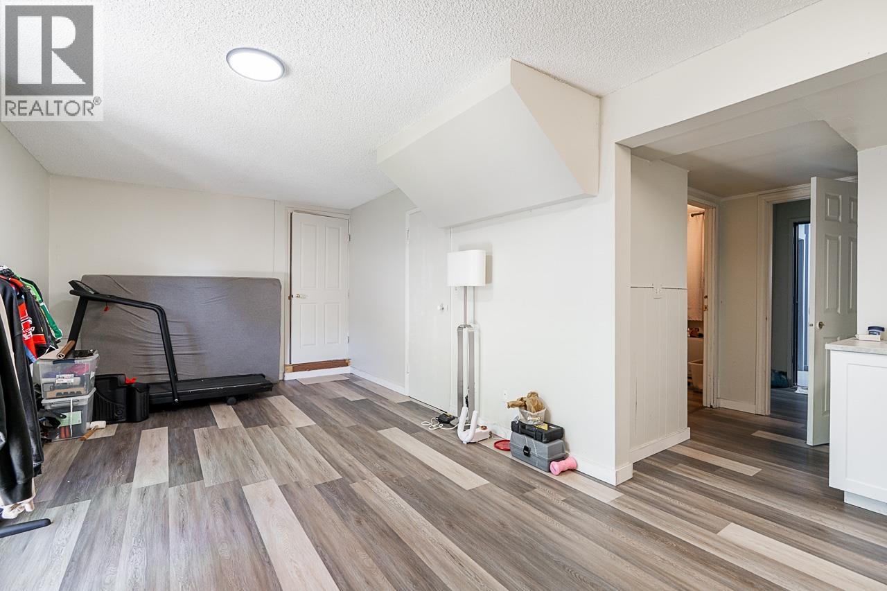 9071 No. 4 Road Property Photo 15