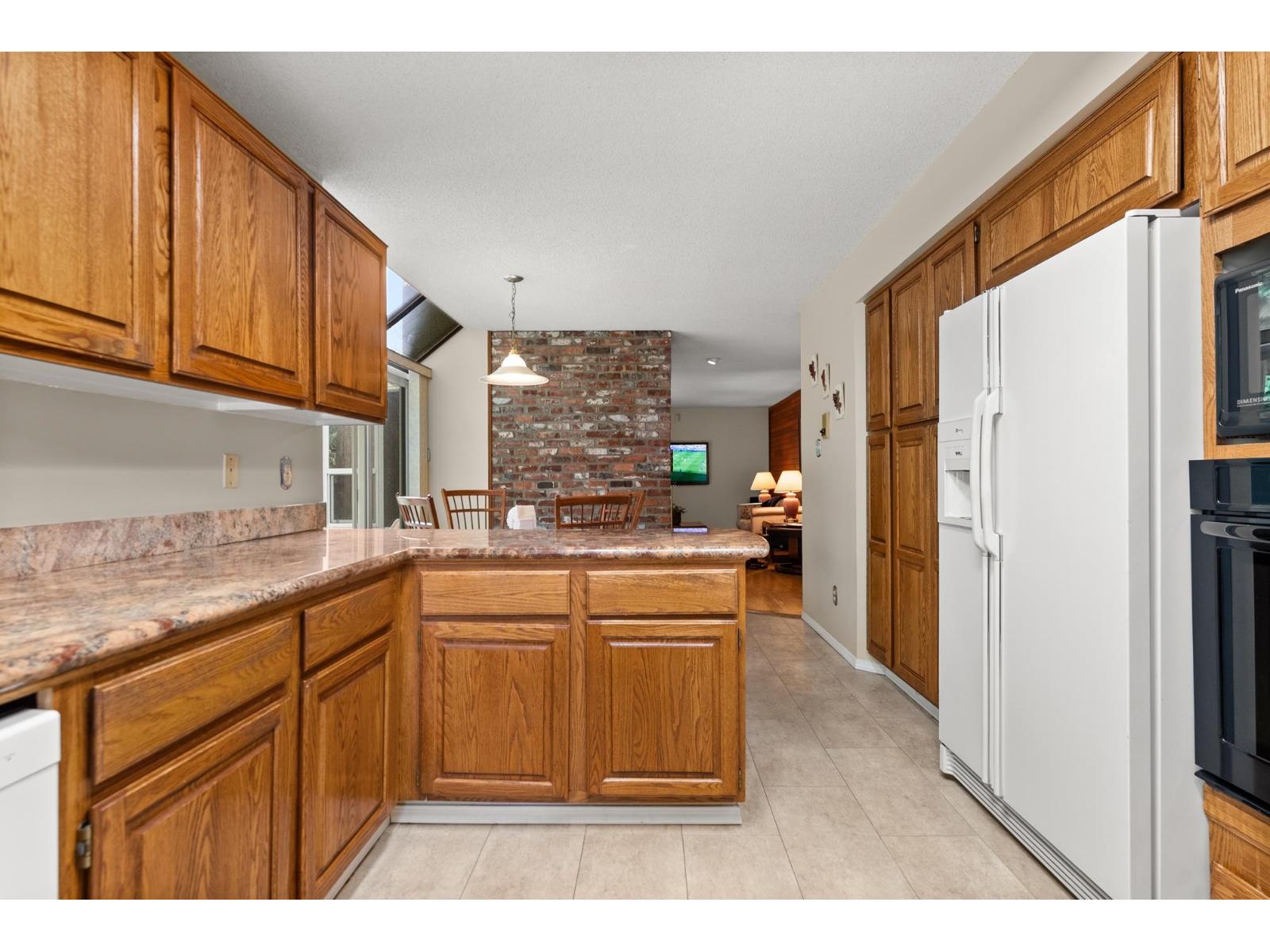 11621 Summit Crescent Property Photo 17