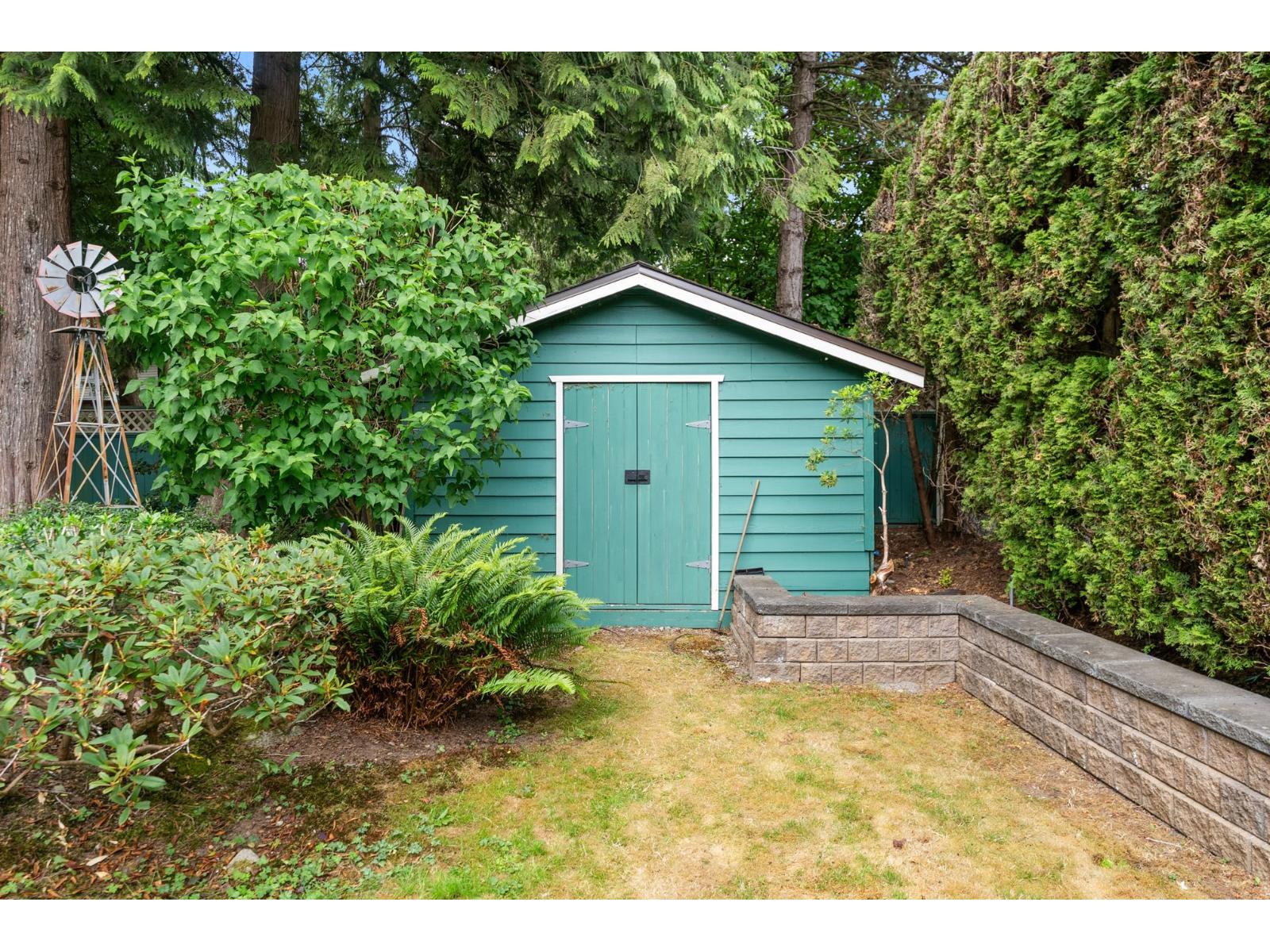 11621 Summit Crescent Property Photo 39