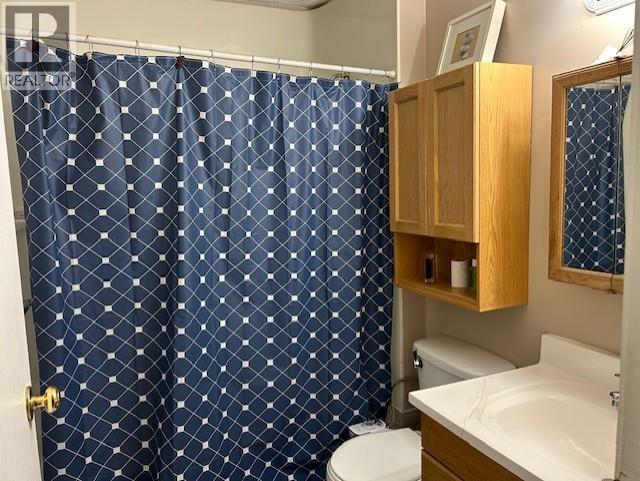 5208 43 Street Property Photo 20