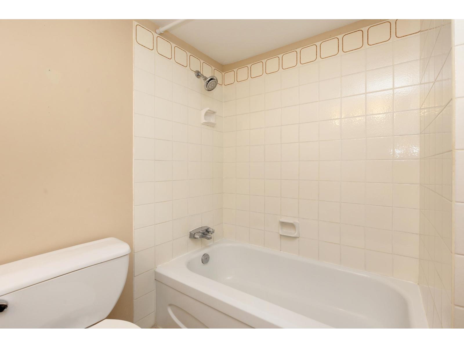 211 15282 19 Avenue Property Photo 24