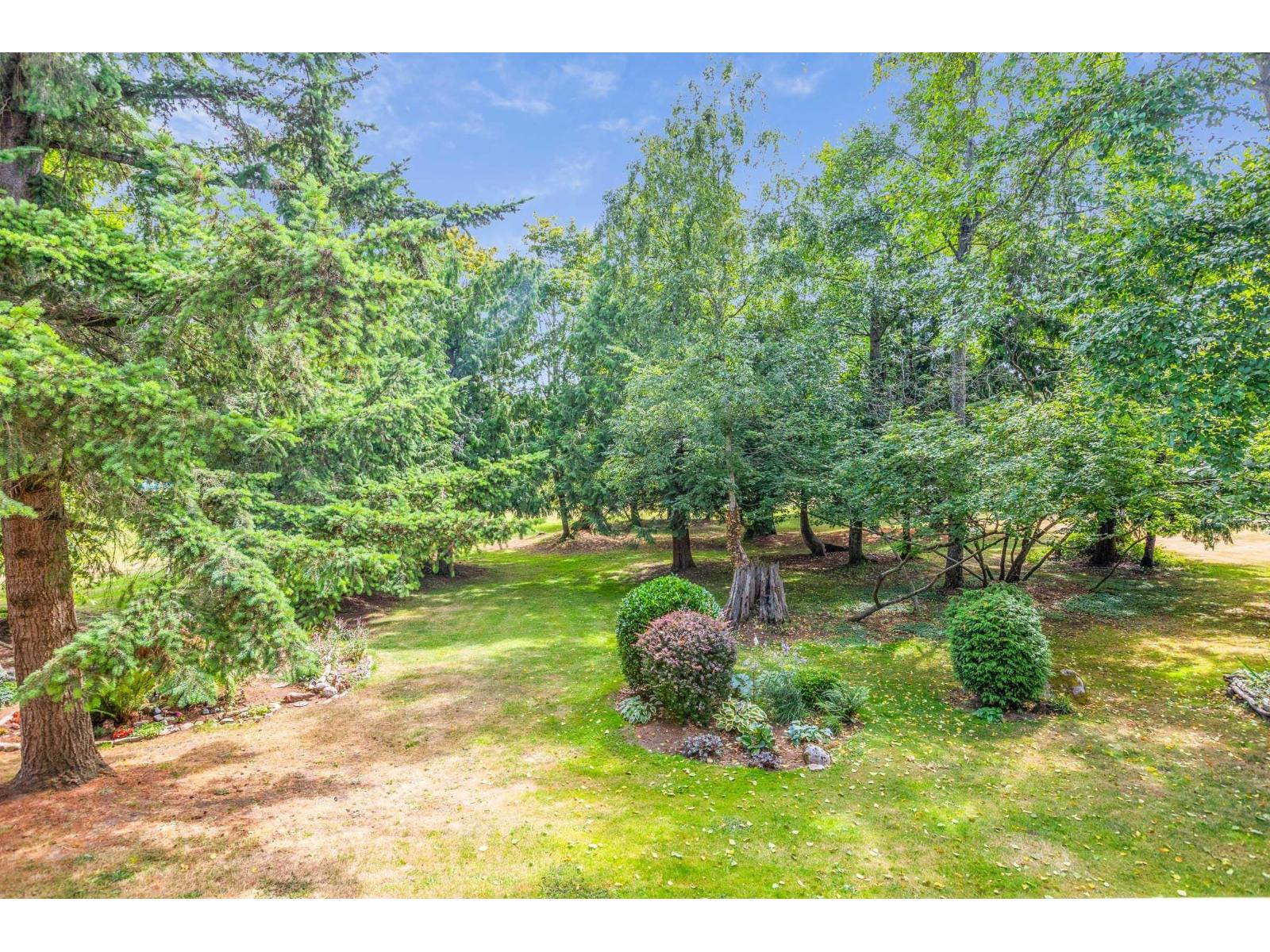211 15282 19 Avenue Property Photo 27