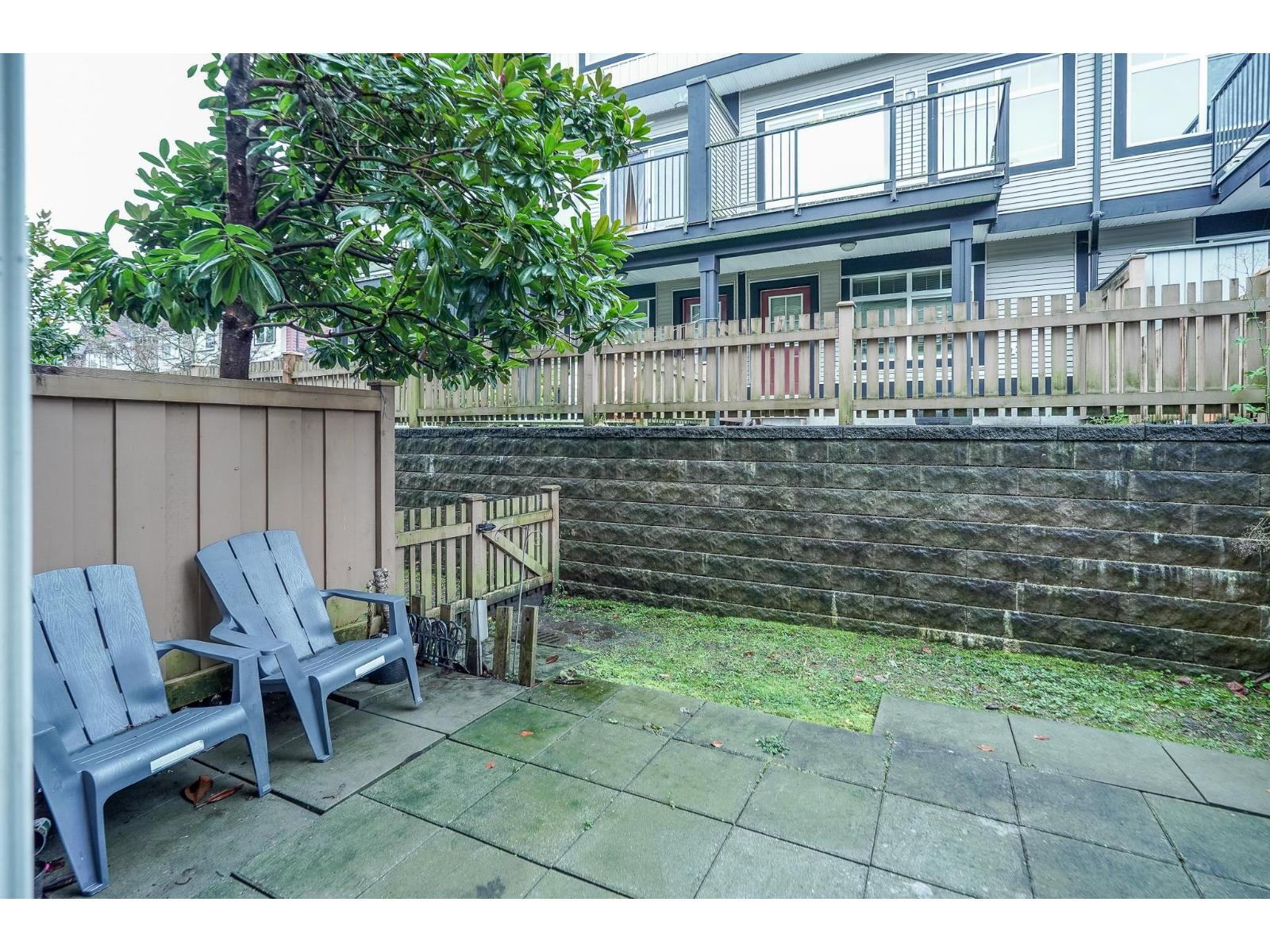 100 6299 144 Street Property Photo 23