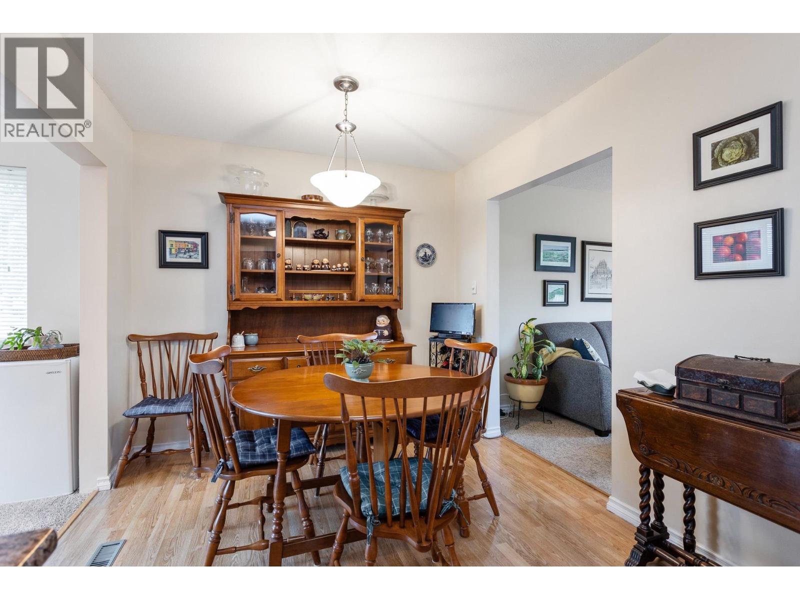 11809 230 Street Property Photo 12