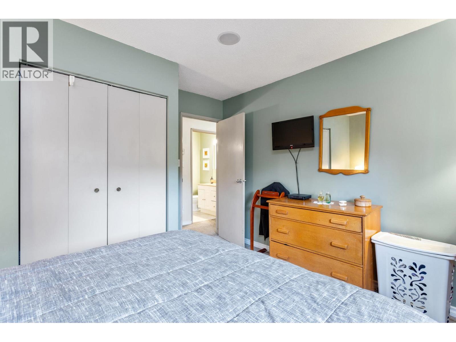 11809 230 Street Property Photo 23