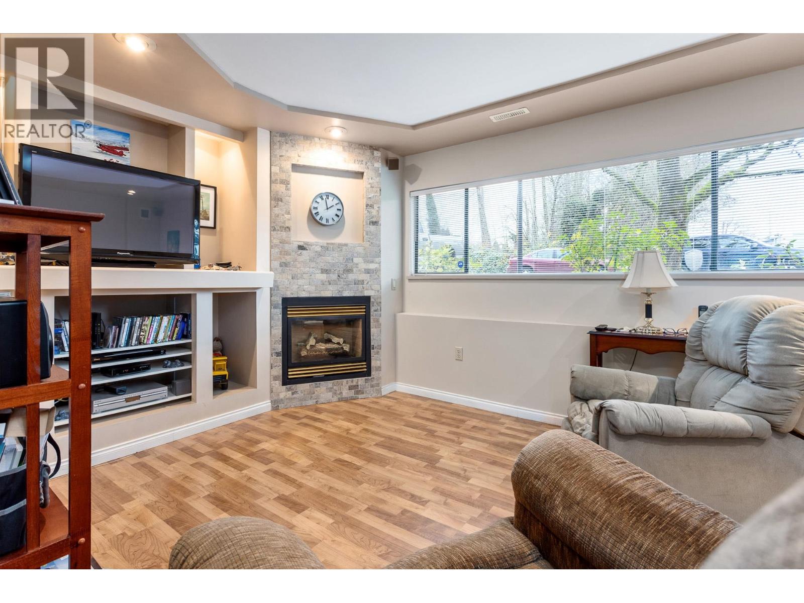 11809 230 Street Property Photo 28